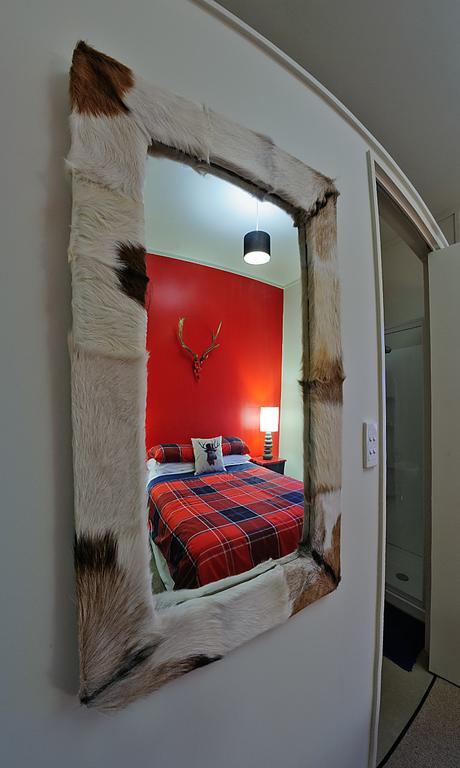 Blacks Hotel Ophir Bagian luar foto